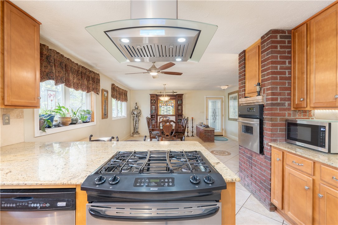 115 Coburg Street Rochester, NY 14612 - Photo 14 of 49