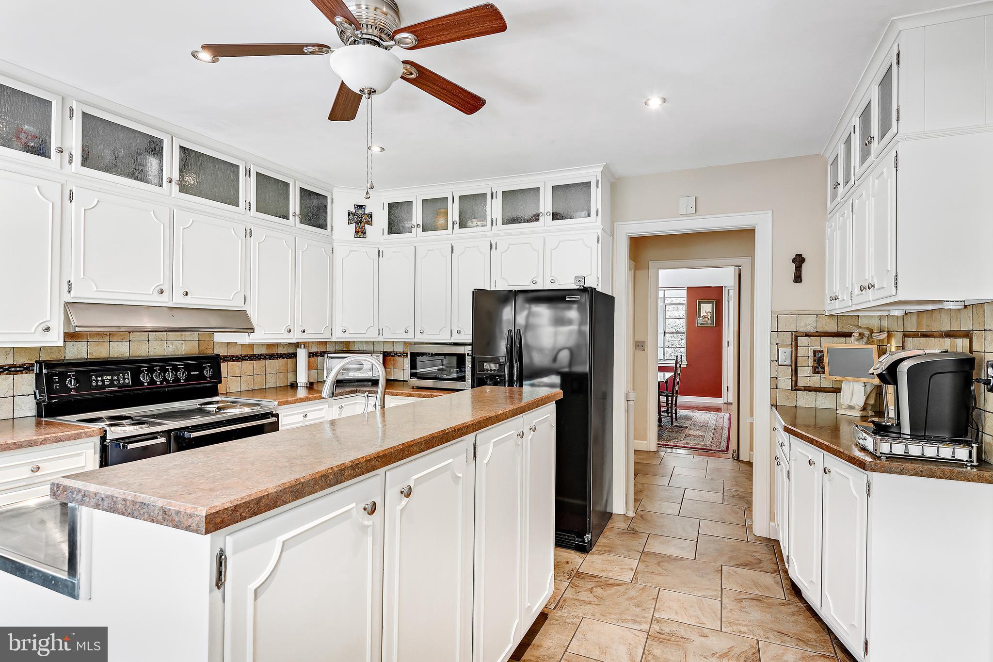466 Rathton Road York, PA 17403 - Photo 12 of 32 Gallery Image 12