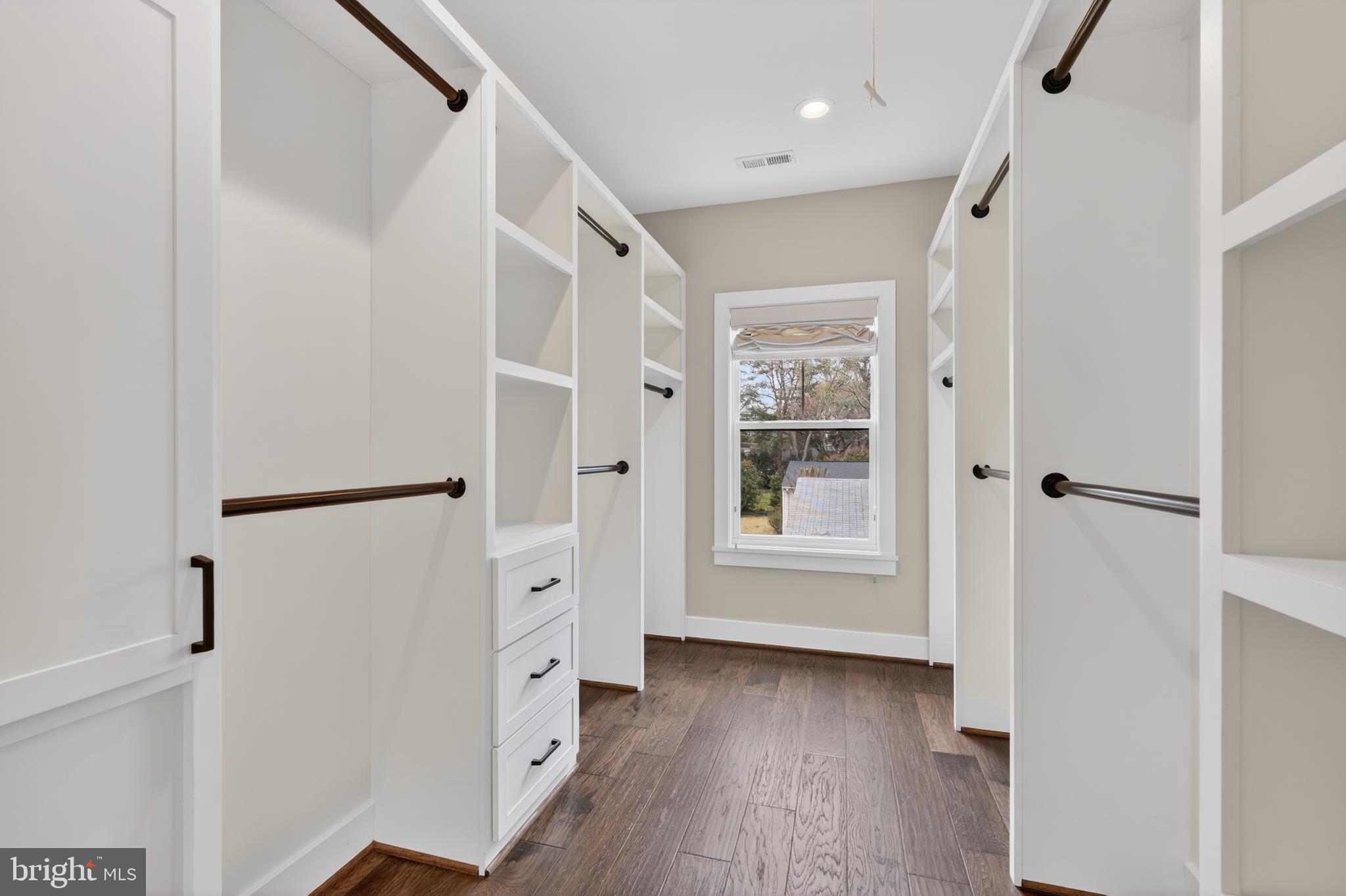 1501 Shenandoah Road Alexandria, VA 22308 - Photo 29 of 52