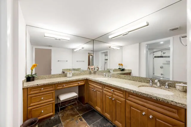 $599,000 | 3610 South Ocean Boulevard, Unit 510, South Palm Beach, FL 33480