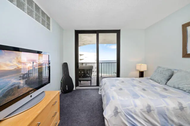 $599,000 | 3610 South Ocean Boulevard, Unit 510, South Palm Beach, FL 33480