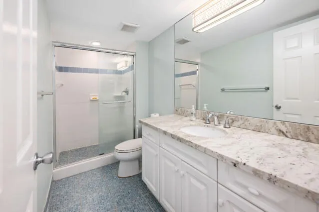 $599,000 | 3610 South Ocean Boulevard, Unit 510, South Palm Beach, FL 33480