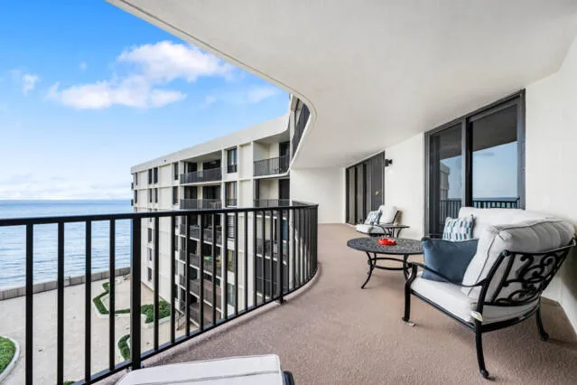 $599,000 | 3610 South Ocean Boulevard, Unit 510, South Palm Beach, FL 33480