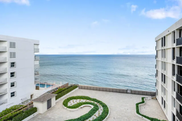$599,000 | 3610 South Ocean Boulevard, Unit 510, South Palm Beach, FL 33480