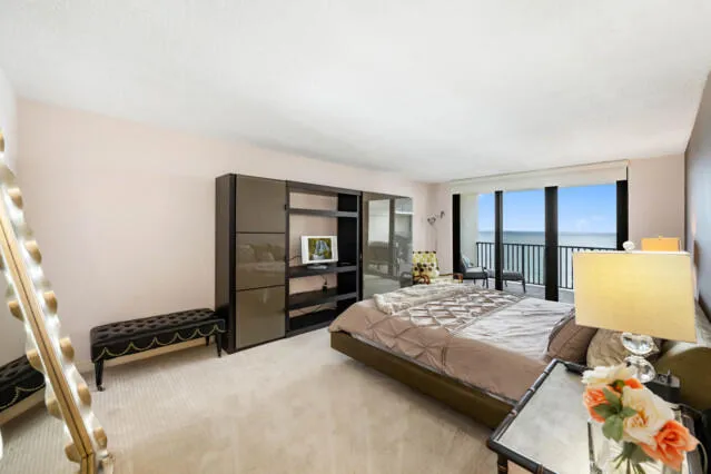 $599,000 | 3610 South Ocean Boulevard, Unit 510, South Palm Beach, FL 33480