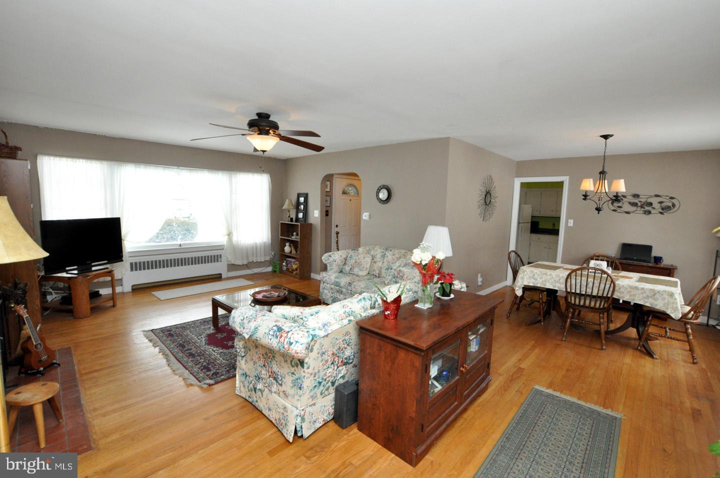 532 Dickinson Road Burlington, NJ 08016 - Photo 8 of 29 Gallery Image 8