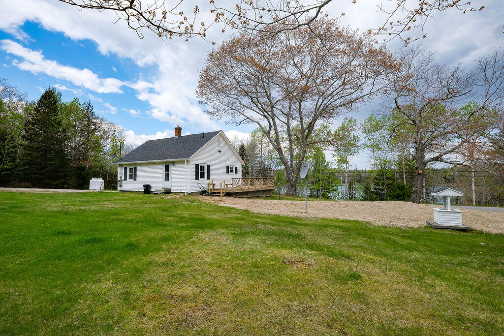 397 Sunshine Road Deer Isle, ME 04627 - Photo 16 of 33 397SunshineRd2-18