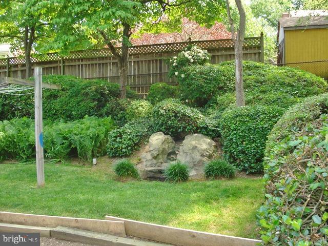 3714 Leverton Street Silver Spring, MD 20906 - Photo 21 of 24 a view of a garden