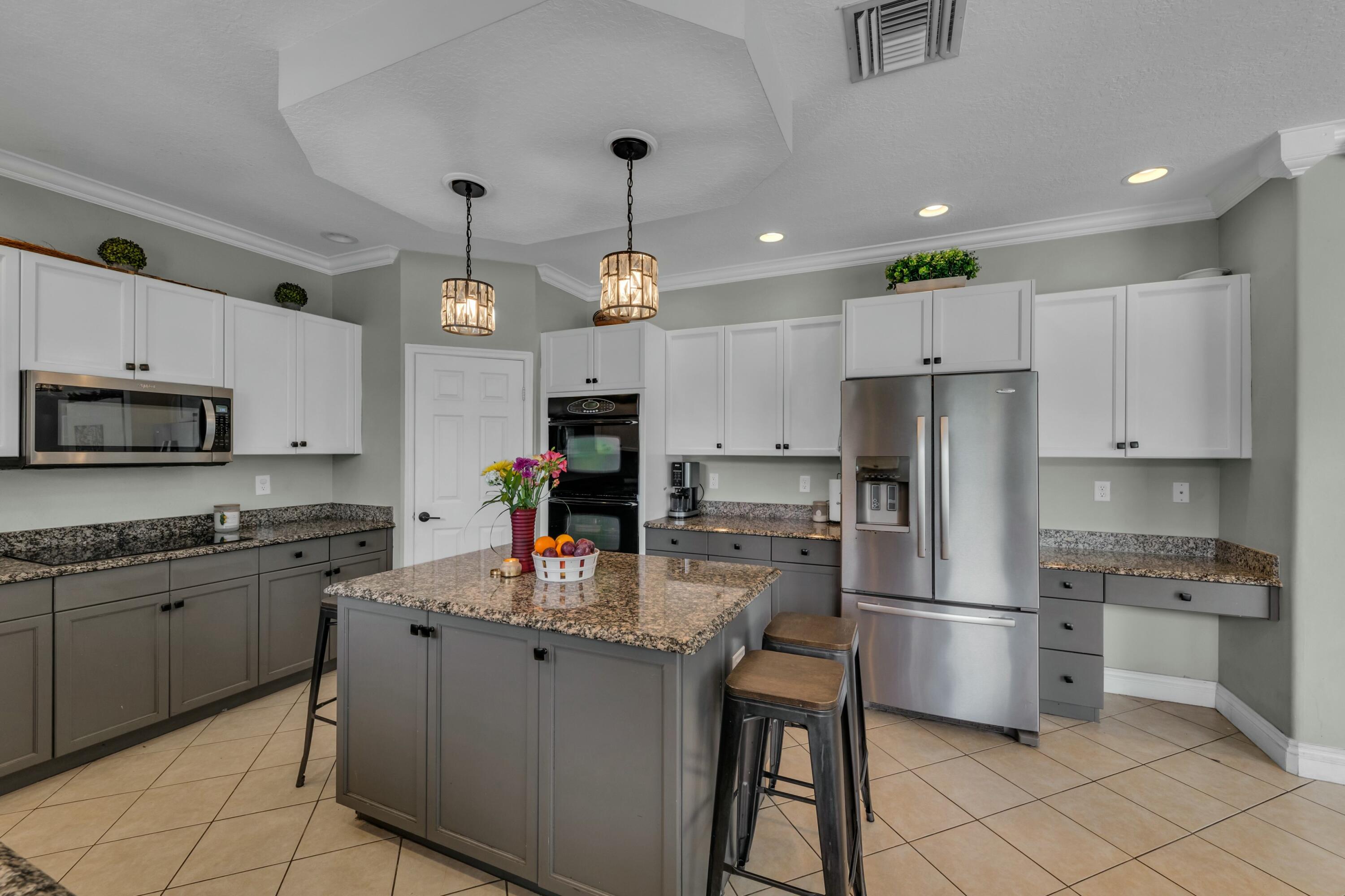 9895 Shepard Place Wellington, FL 33414 - Photo 18 of 60 KITCHEN