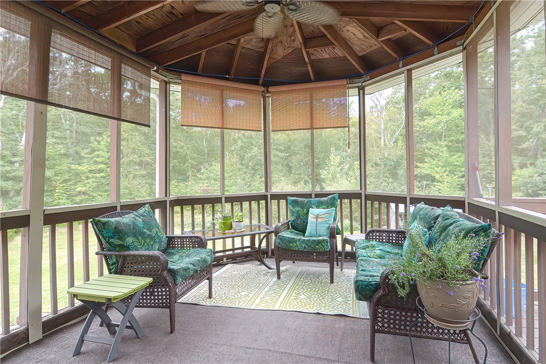3925 Flat River Road Coventry, RI 02816 - Photo 34 of 48