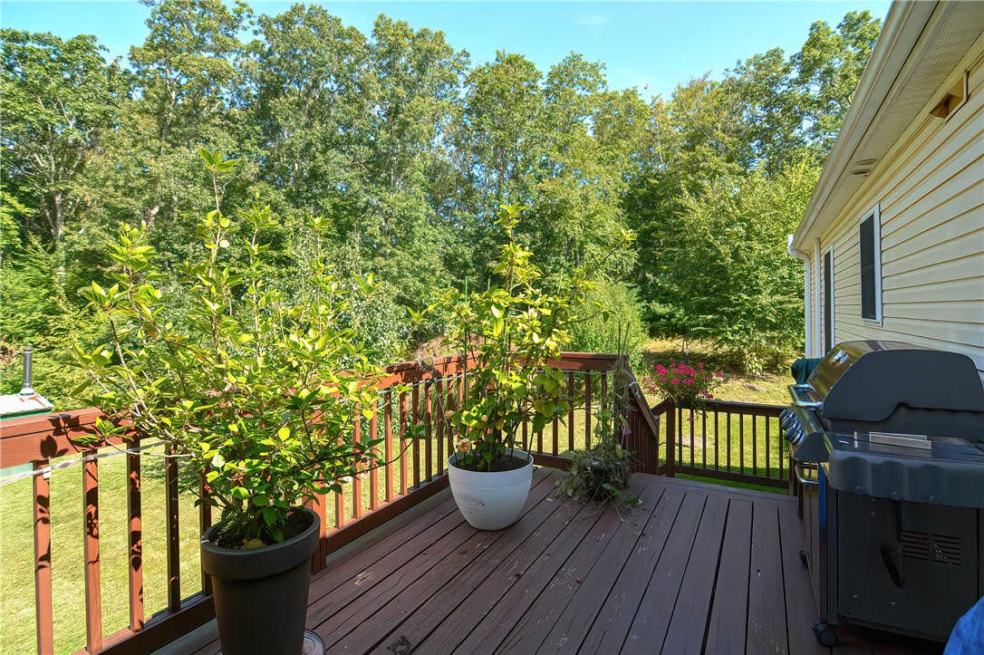 3925 Flat River Road Coventry, RI 02816 - Photo 36 of 48