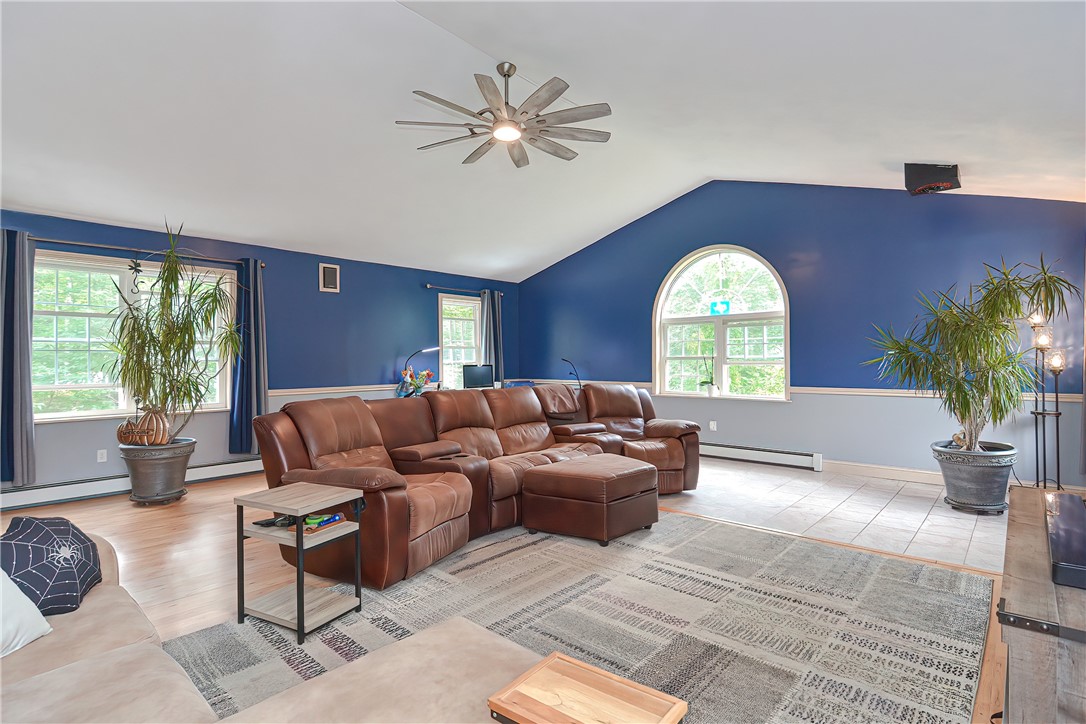 3925 Flat River Road Coventry, RI 02816 - Photo 6 of 48