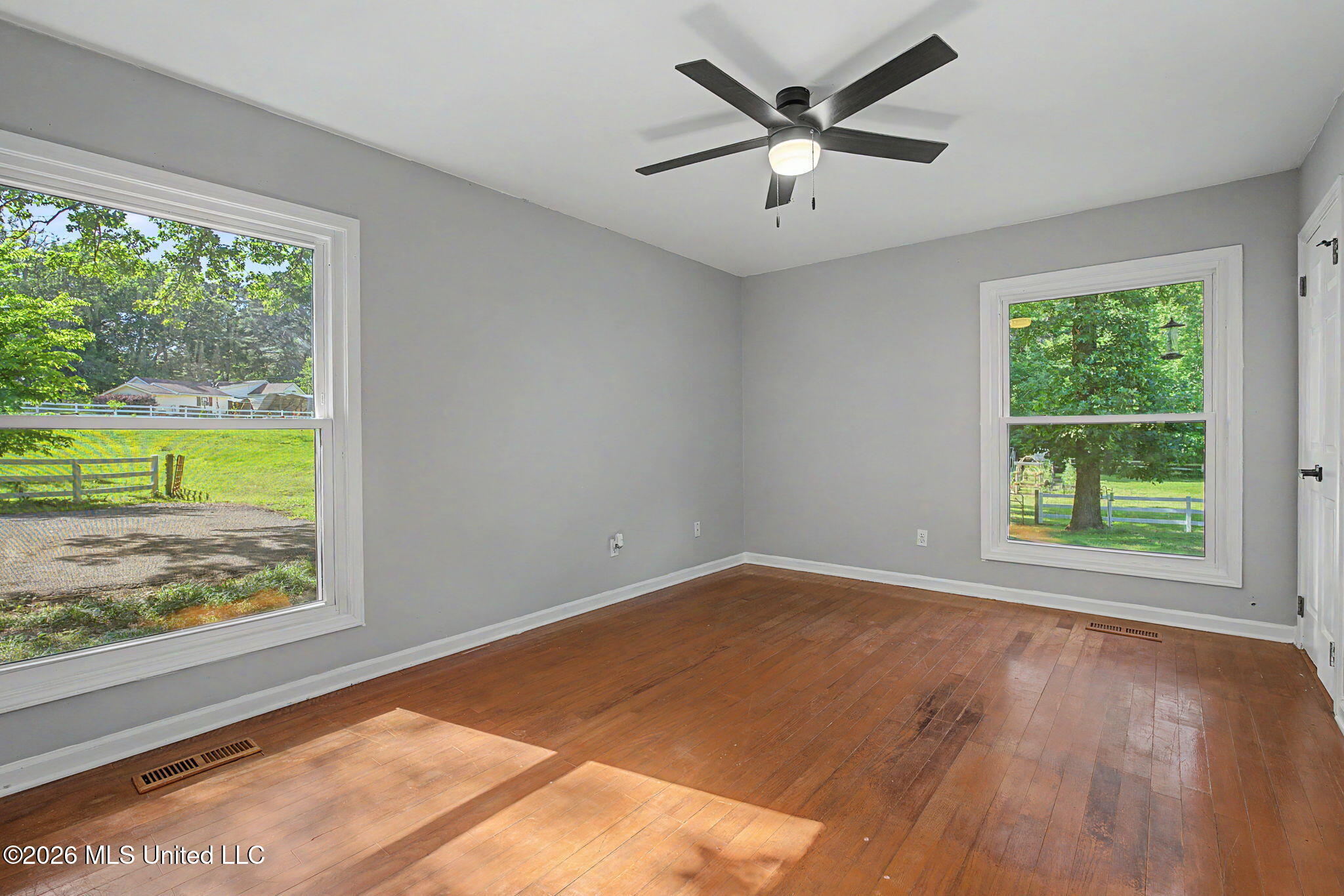 66 Robertson Road Hernando, MS 38632 - Photo 17 of 36 17-web-or-mls-66 Robertson Rd S-16