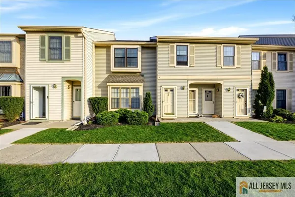 $2,250 | 151 Wyndham Place, Robbinsville, NJ 08691