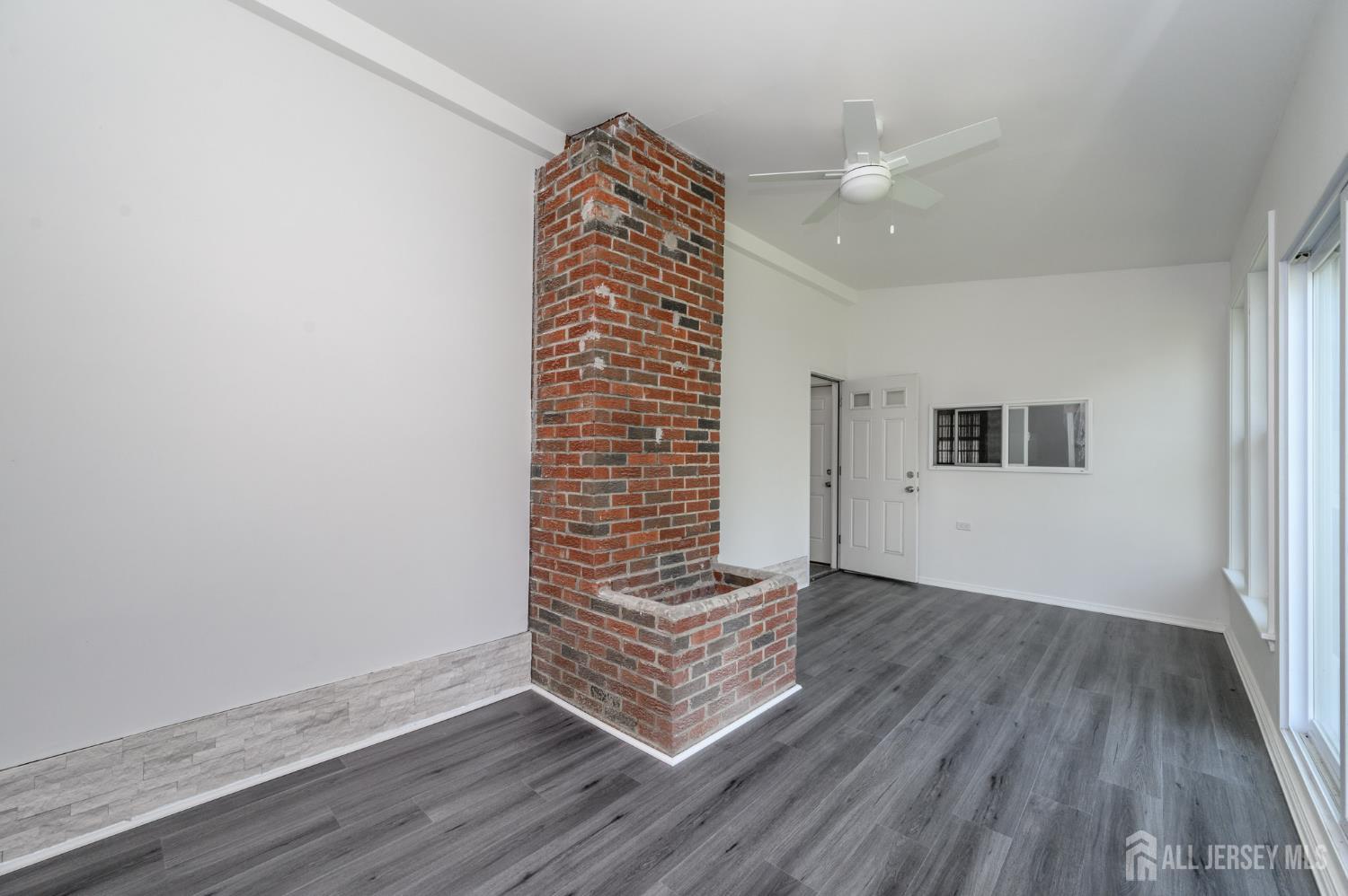 31 Gold Street Edison, NJ 08837 - Photo 27 of 35