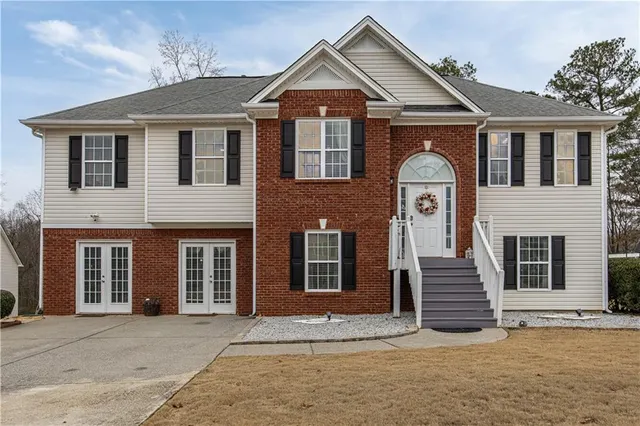 $375,000 | 25 Sundance Drive, Douglasville, GA 30134