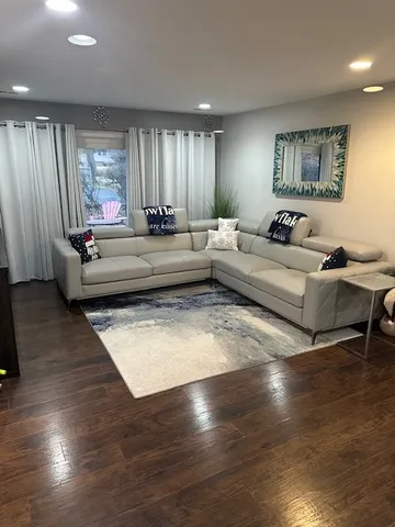 $189,900 | 3341 West 184th Street, Unit 1B, Homewood, IL 60430