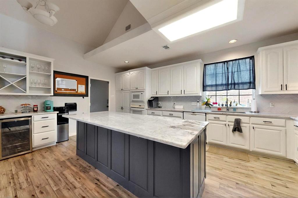 3017 Holford Road Richardson, TX 75082 - Photo 6 of 26