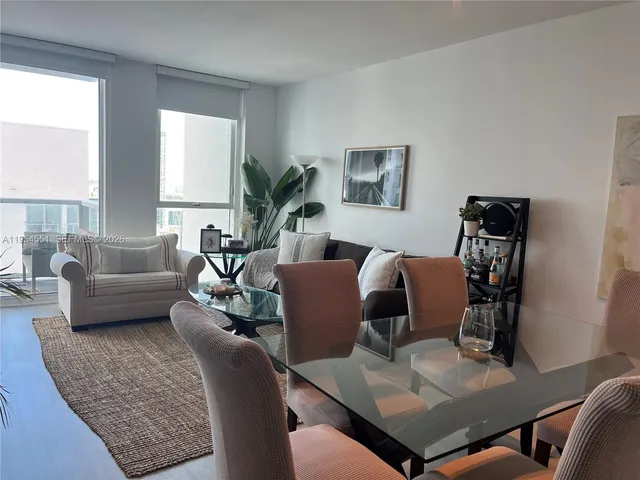 $430,000 | 253 Northeast 2nd Street, Unit 3104, Miami, FL 33132