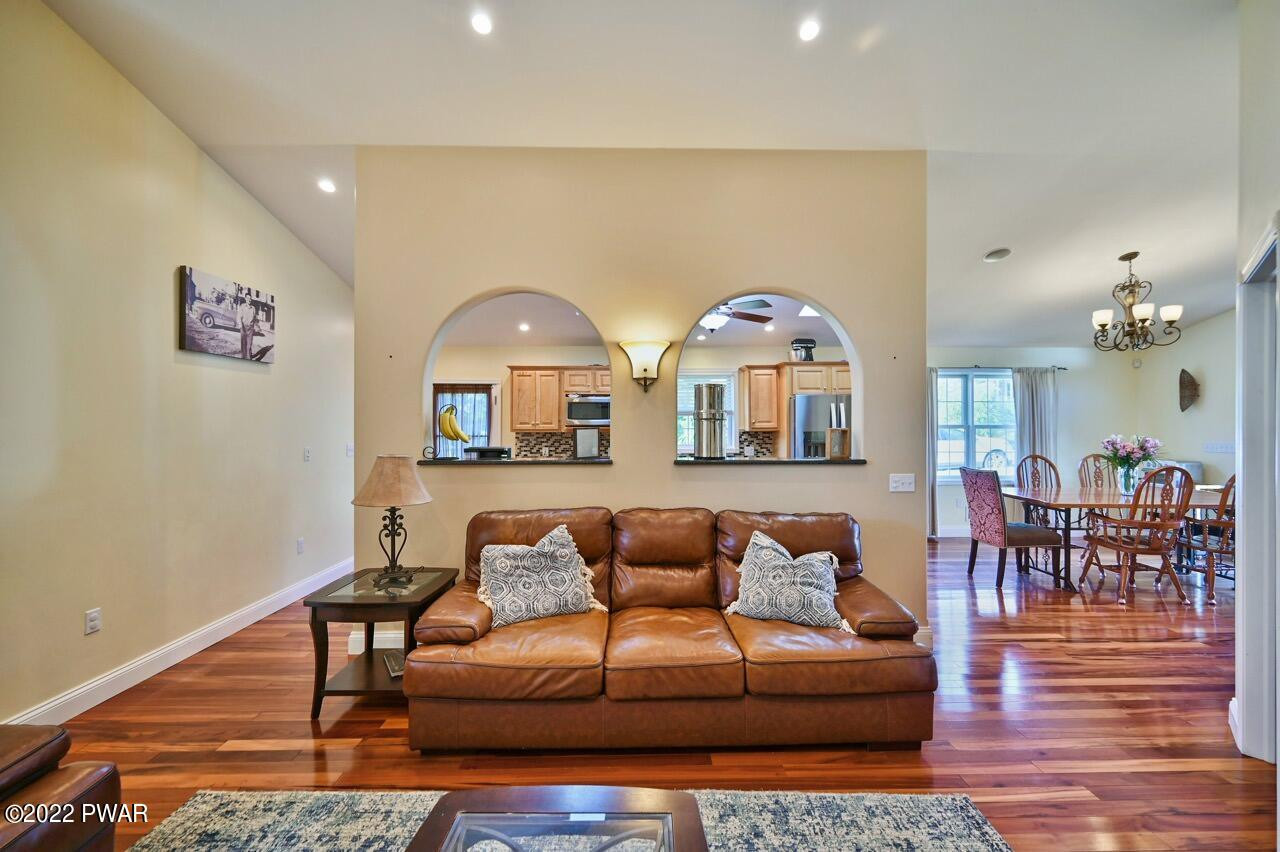113 Norfolk Way Scranton, PA 18504 - Photo 10 of 52