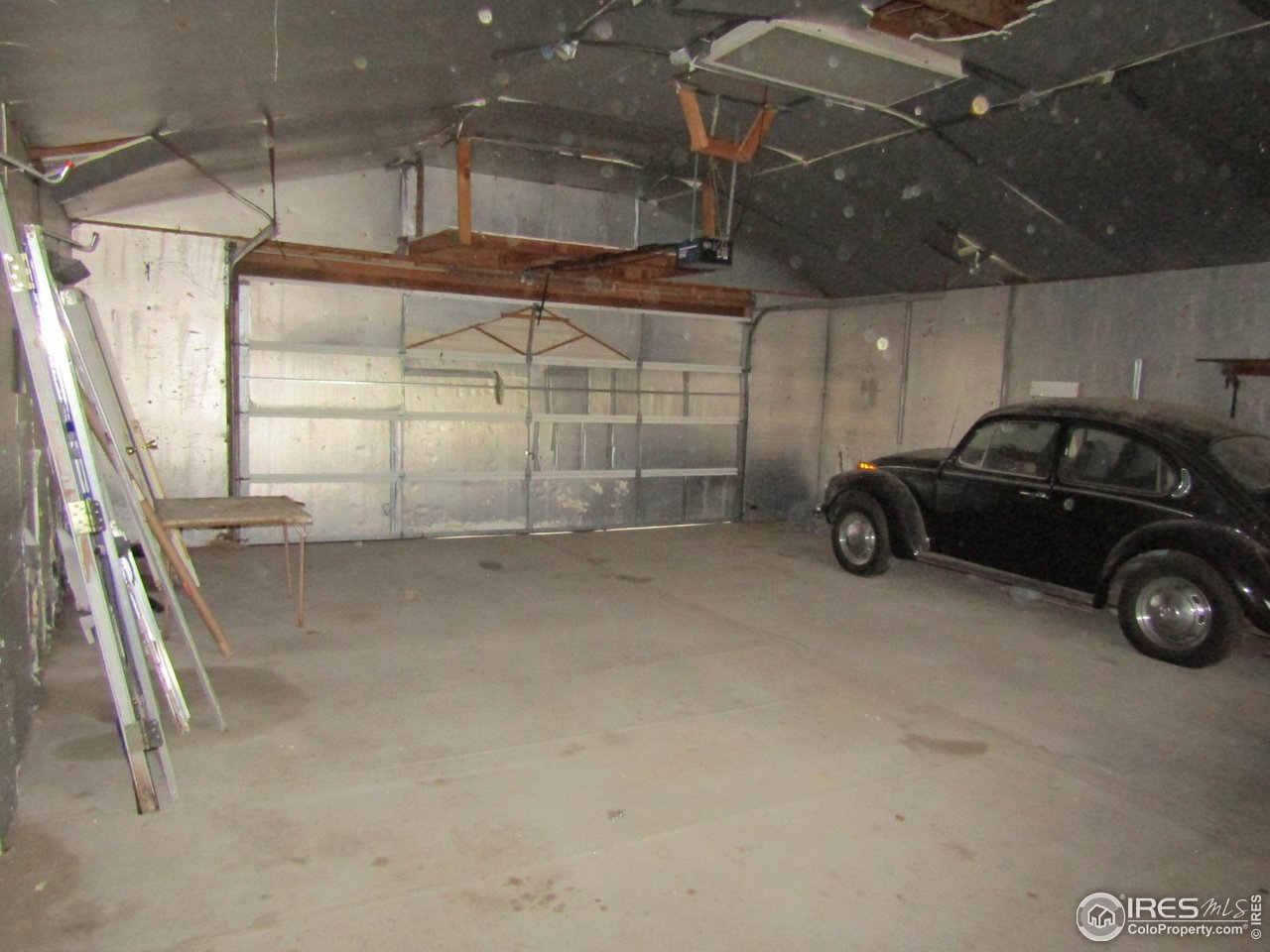 18500 Centennial Road Fort Morgan, CO 80701 - Photo 36 of 37 Garage interior