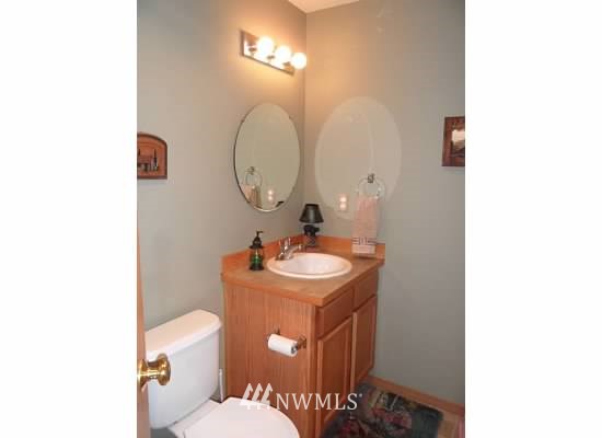 1028 Rustic Way Aberdeen, WA 98520 - Photo 11 of 23 Gallery Image 11