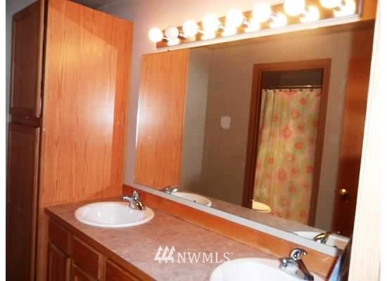1028 Rustic Way Aberdeen, WA 98520 - Photo 15 of 23 Gallery Image 15
