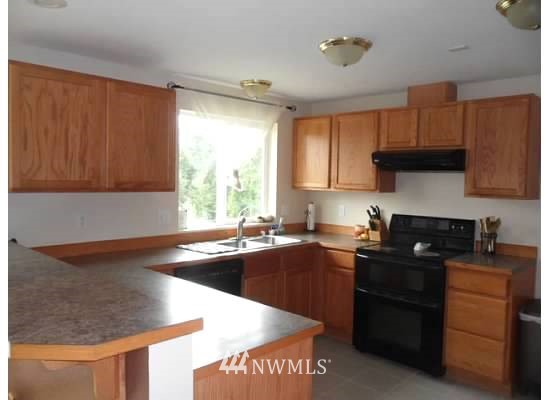 1028 Rustic Way Aberdeen, WA 98520 - Photo 7 of 23 Gallery Image 7