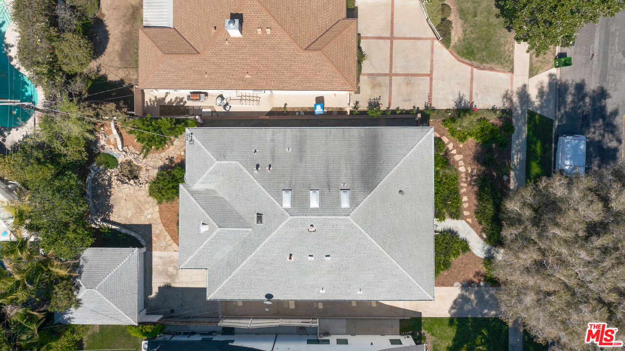 1617 Reeves Street Los Angeles, CA 90035 - Photo 47 of 55 an aerial view of a house with outdoor space