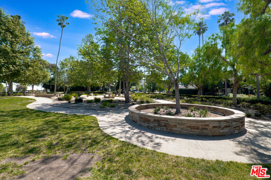 1617 Reeves Street Los Angeles, CA 90035 - Photo 52 of 55