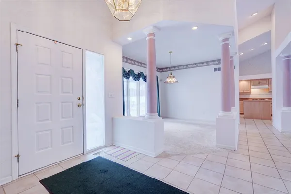 $449,900 | 2 Dartmouth Court, Pittsford, NY 14534
