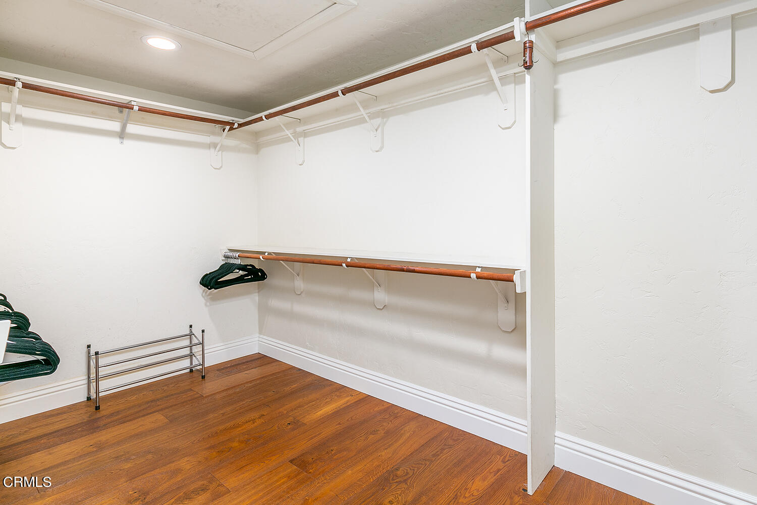 625 Burleigh Drive Pasadena, CA 91105 - Photo 32 of 43 a view of small space