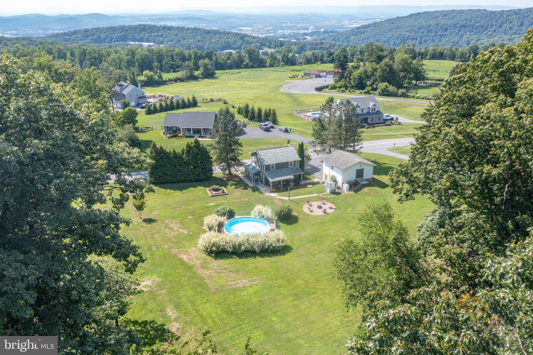 176 Heckman Road Temple, PA 19560 - Photo 12 of 38 Gallery Image 12