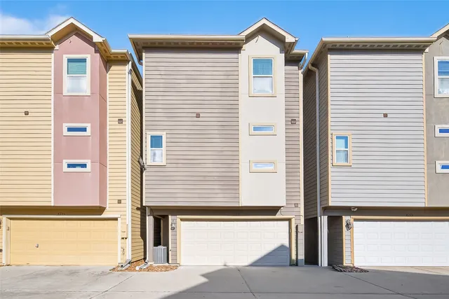 a view of a house with a garage
