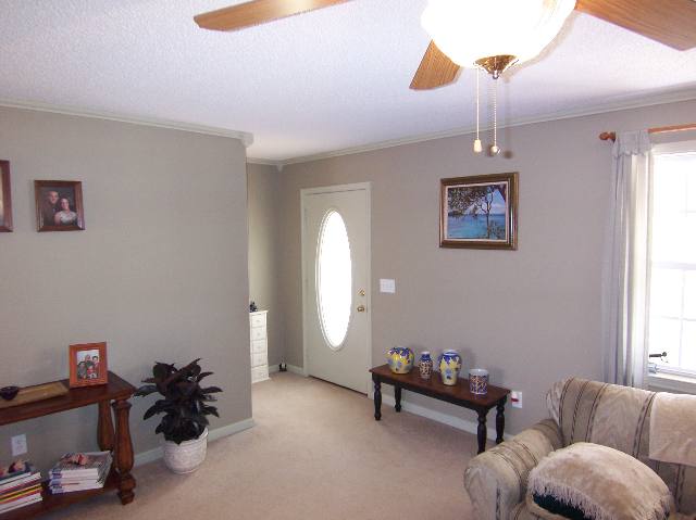 511 State Rd S-37-561 Seneca, SC 29678 - Photo 2 of 9 Gallery Image 2