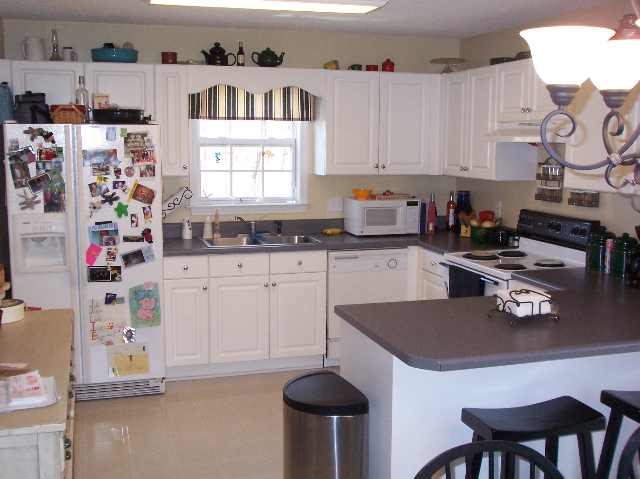 511 State Rd S-37-561 Seneca, SC 29678 - Photo 3 of 9 Gallery Image 3