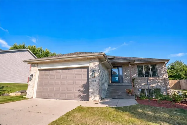 $475,000 | 701 Killian Trail, Cottage Grove, WI 53527