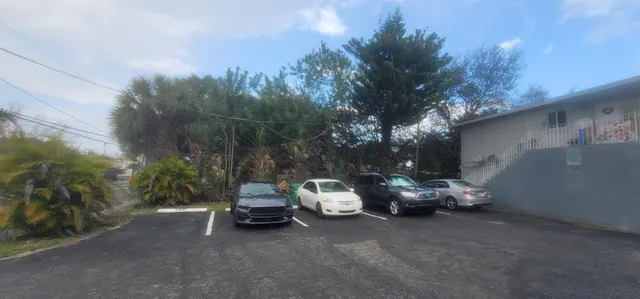 $1,850 | Undisclosed Address, Dania Beach, FL 33004