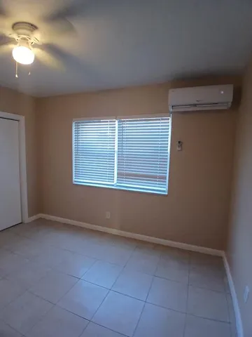 $1,850 | Undisclosed Address, Dania Beach, FL 33004