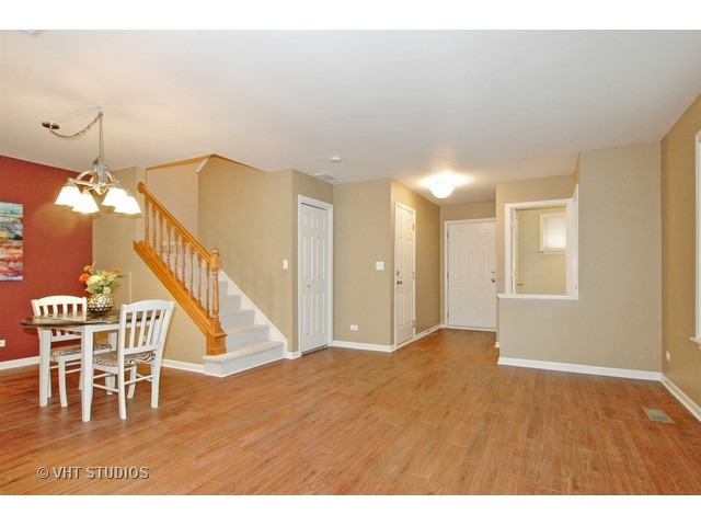 2883 Sorrel Row Lake In The Hills, IL 60156 - Photo 2 of 15