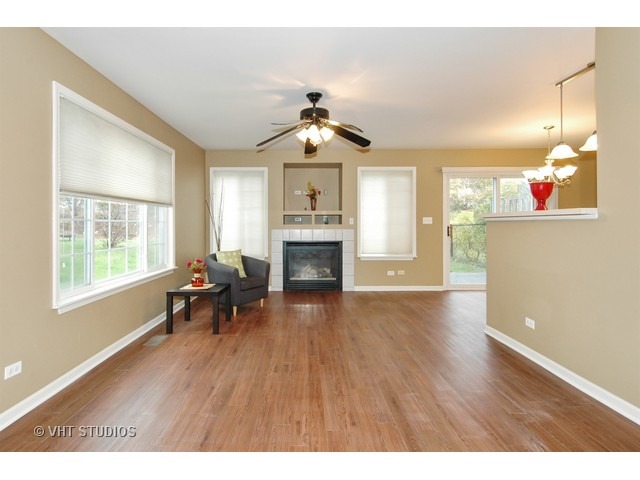2883 Sorrel Row Lake In The Hills, IL 60156 - Photo 8 of 15