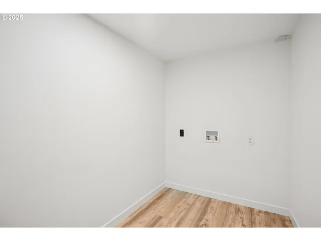 $724,999 | 5818 Northeast 35th Place, Portland, OR 97211