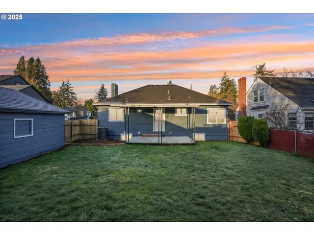 $724,999 | 5818 Northeast 35th Place, Portland, OR 97211