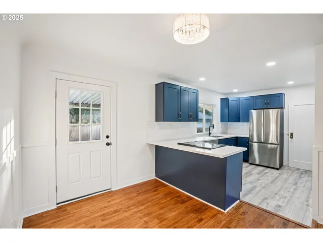 $724,999 | 5818 Northeast 35th Place, Portland, OR 97211