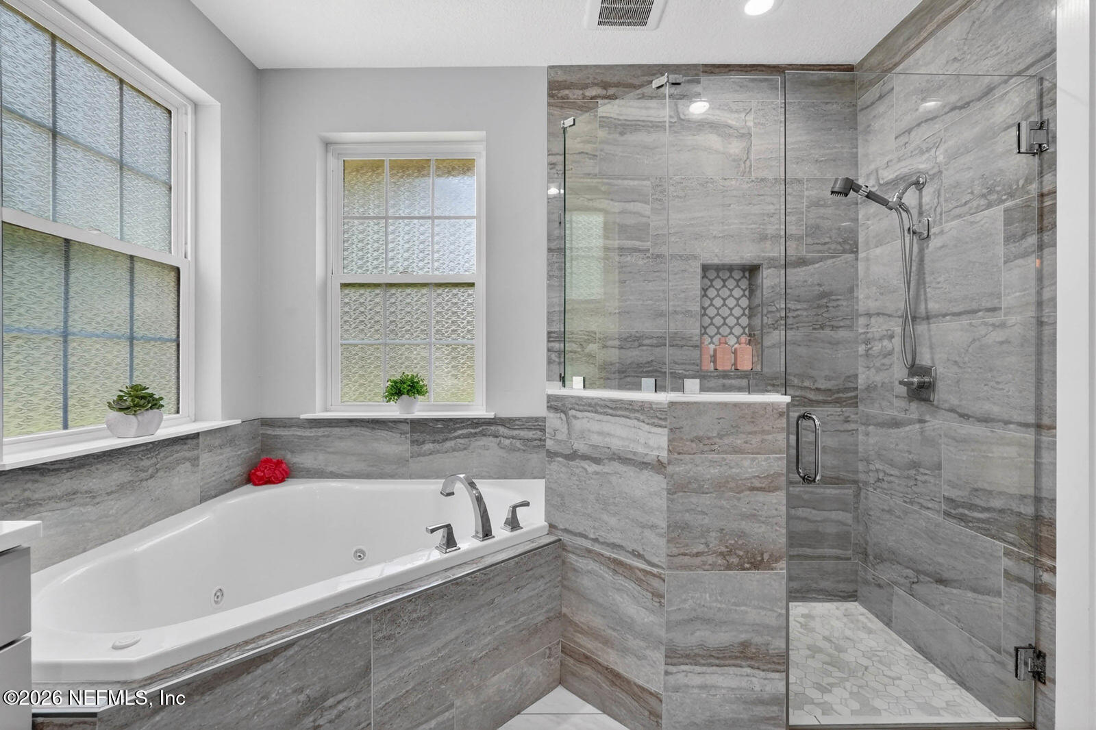 264 Peniel Church Road Palatka, FL 32177 - Photo 22 of 48 a bathroom with a bathtub and a shower