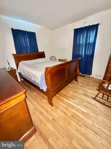 $305,000 | 7956 Oakwood Road, Glen Burnie, MD 21061