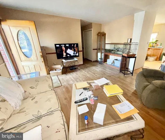 $305,000 | 7956 Oakwood Road, Glen Burnie, MD 21061