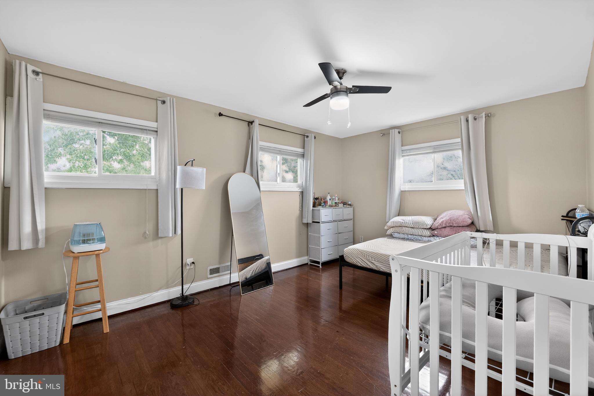 5909 Charnwood Road Catonsville, MD 21228 - Photo 21 of 31 Bright and airy bedroom retreat.