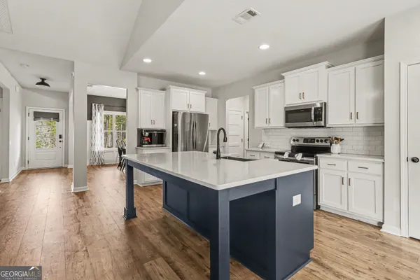 $449,900 | 100 Dove Creek, LaGrange, GA 30241