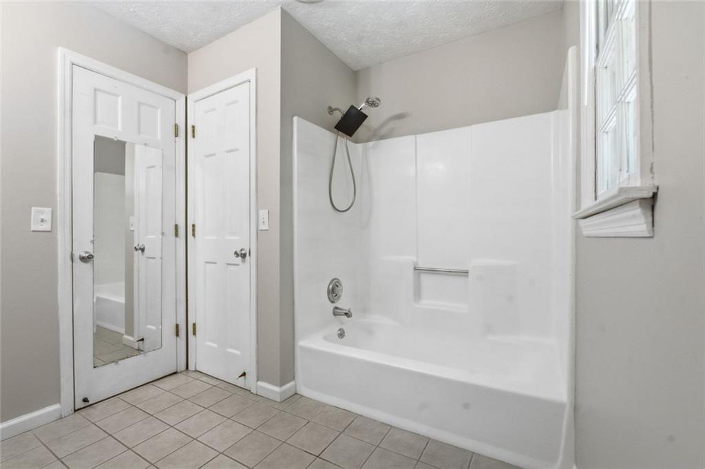 1489 Kincaid Road Marietta, GA 30066 - Photo 38 of 50 Gallery Image 38